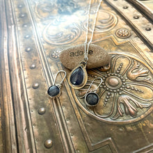 Load image into Gallery viewer, Fleur de Life Jewelry
