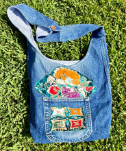 Load image into Gallery viewer, Sara Sew and Sew
