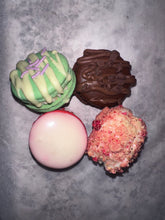 Load image into Gallery viewer, The Sweet Shell Co.
